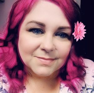 Meet your Posher, Cindy